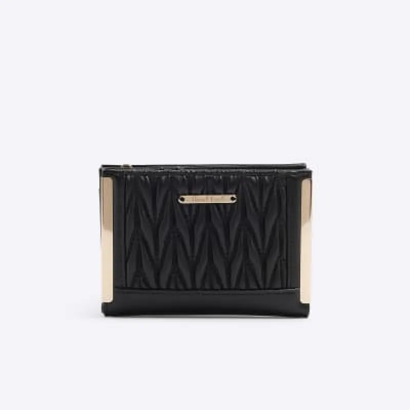 Black Scrunch Quilted Purse sold by River Island