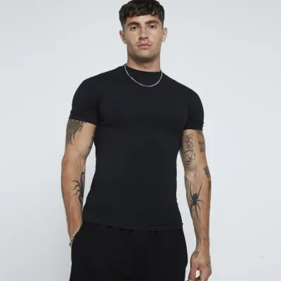 Black RI studio muscle fit stretch t-shirt sold by River Island