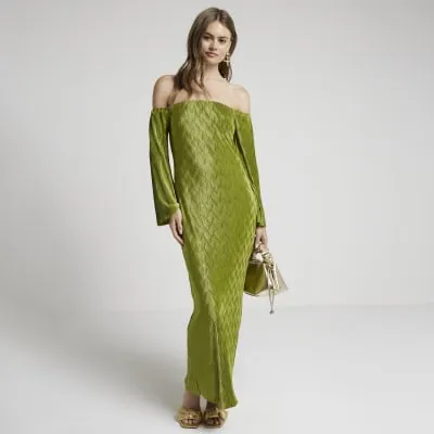 Green plisse wave bardot bodycon maxi dress sold by River Island