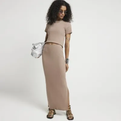 Brown ribbed crop t-shirt sold by River Island