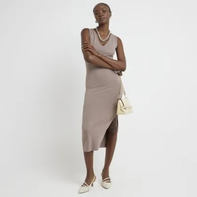 Brown V neck bodycon midi dress sold by River Island