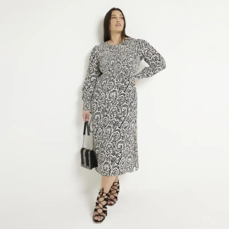 Plus black abstract shirred swing midi dress made by River Island