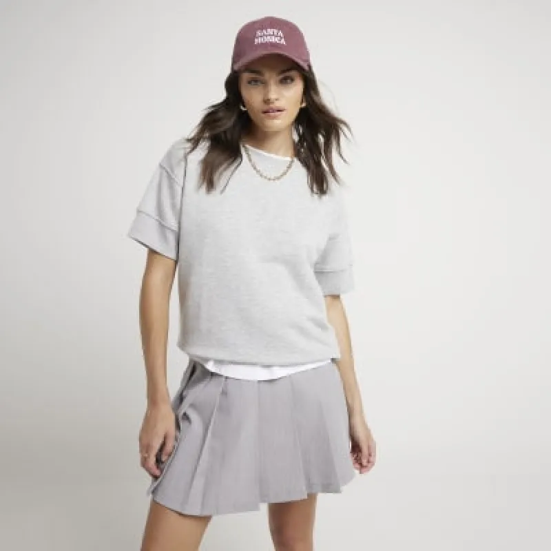 Grey rib hem sweatshirt t-shirt sold by River Island