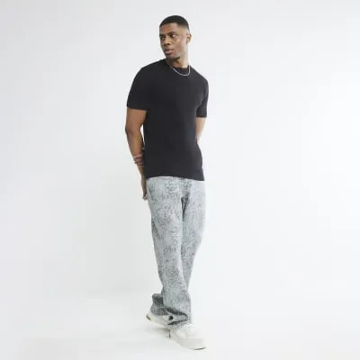 Black Slim Fit Long Line T-Shirt sold by River Island