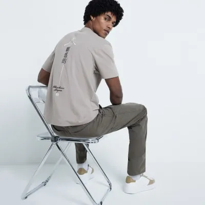 Grey regular fit graphic fit t-shirt sold by River Island