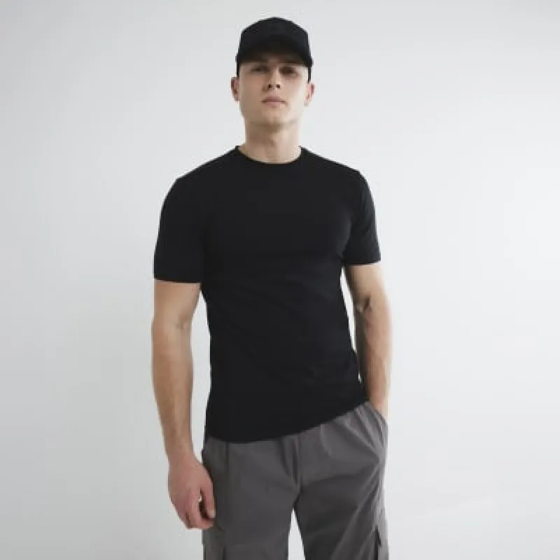 Black Muscle Fit Short Sleeve T-Shirt sold by River Island