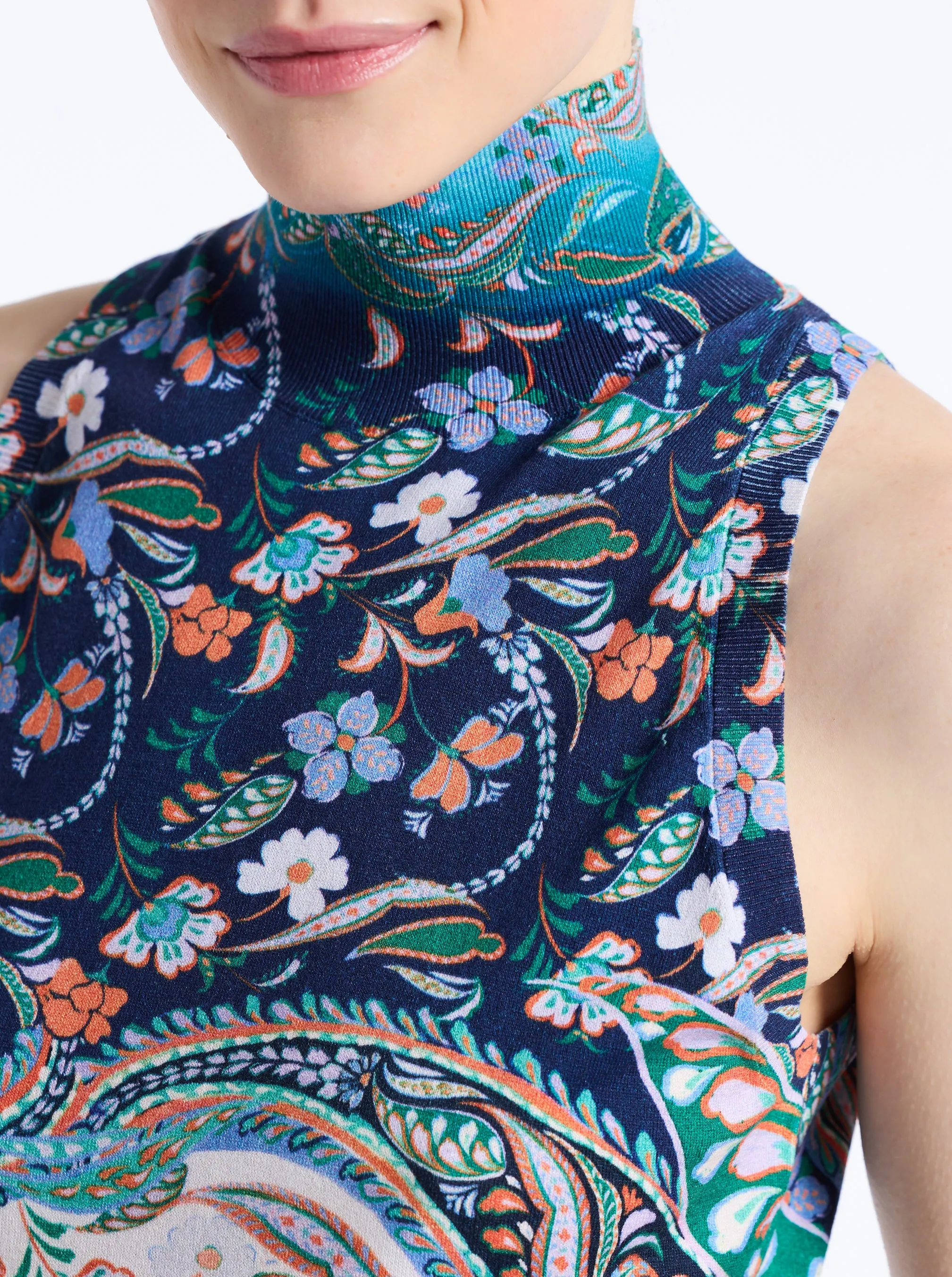 JACY SLEEVELESS SWEATER sold by Robert Graham product image thumbnail 4