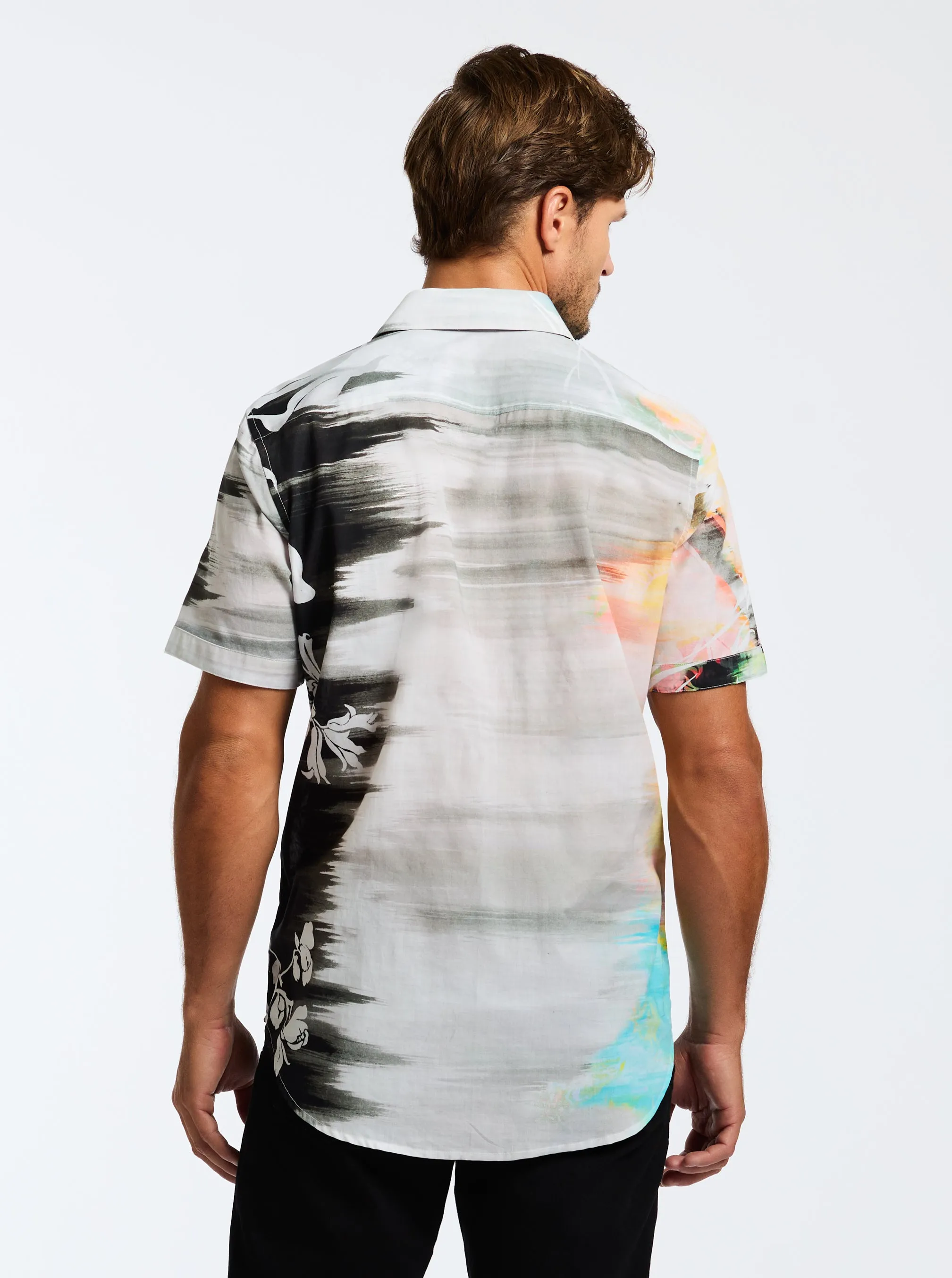 AMALFI SHORT SLEEVE BUTTON DOWN SHIRT sold by Robert Graham product image thumbnail 3