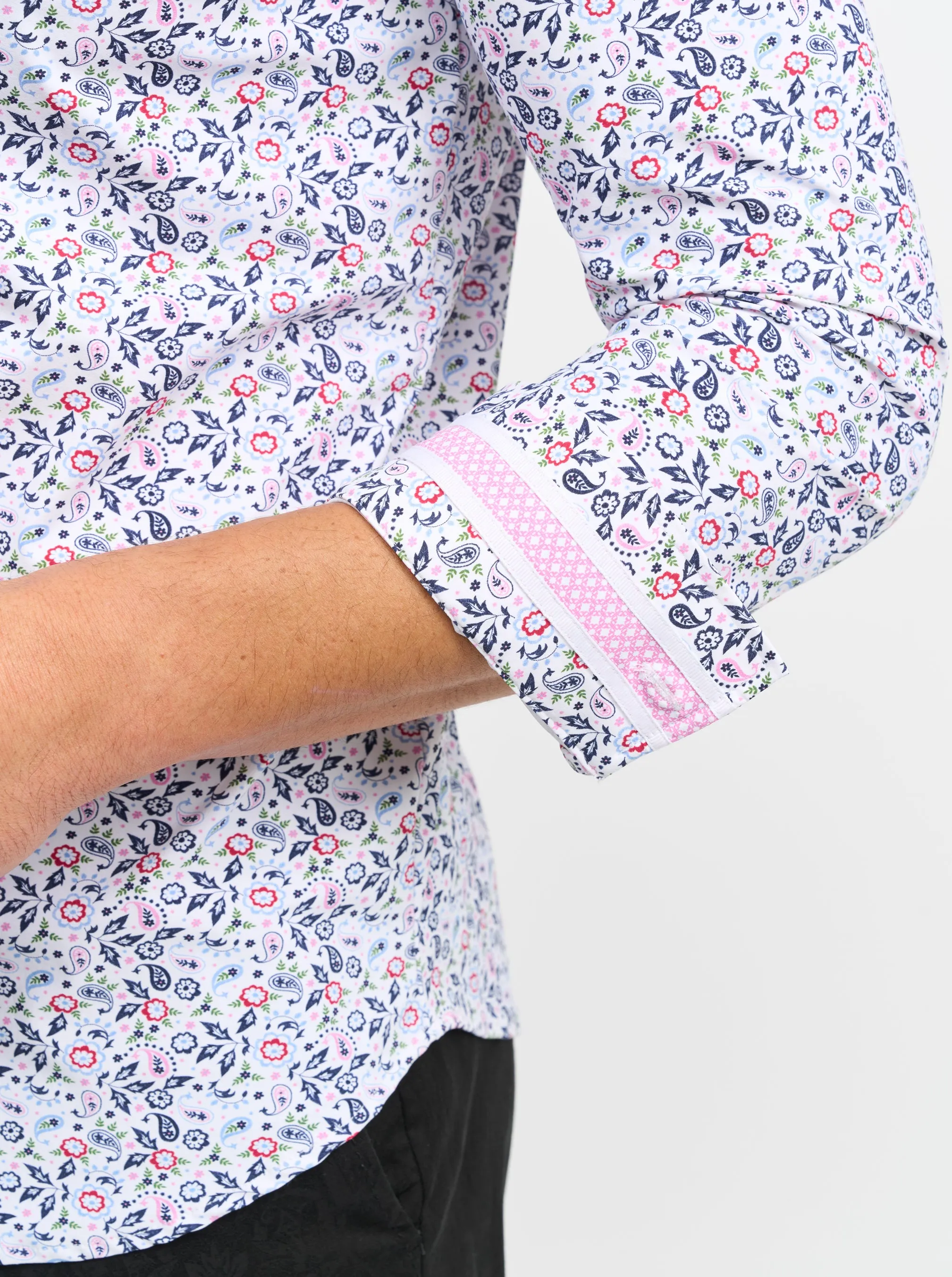 AVALOS LONG SLEEVE BUTTON DOWN SHIRT sold by Robert Graham product image thumbnail 4