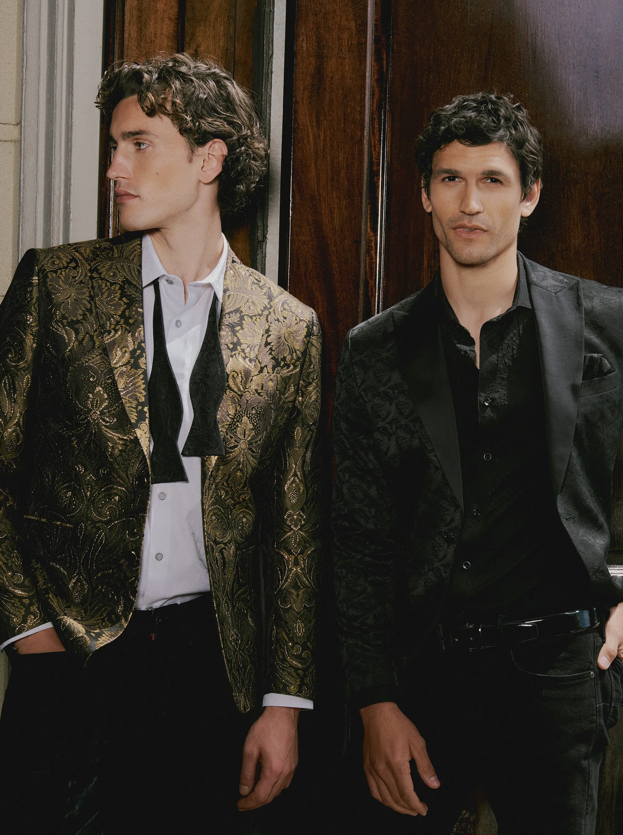 LIMITED EDITION AURIC ESCAPE BLAZER sold by Robert Graham product image thumbnail 5