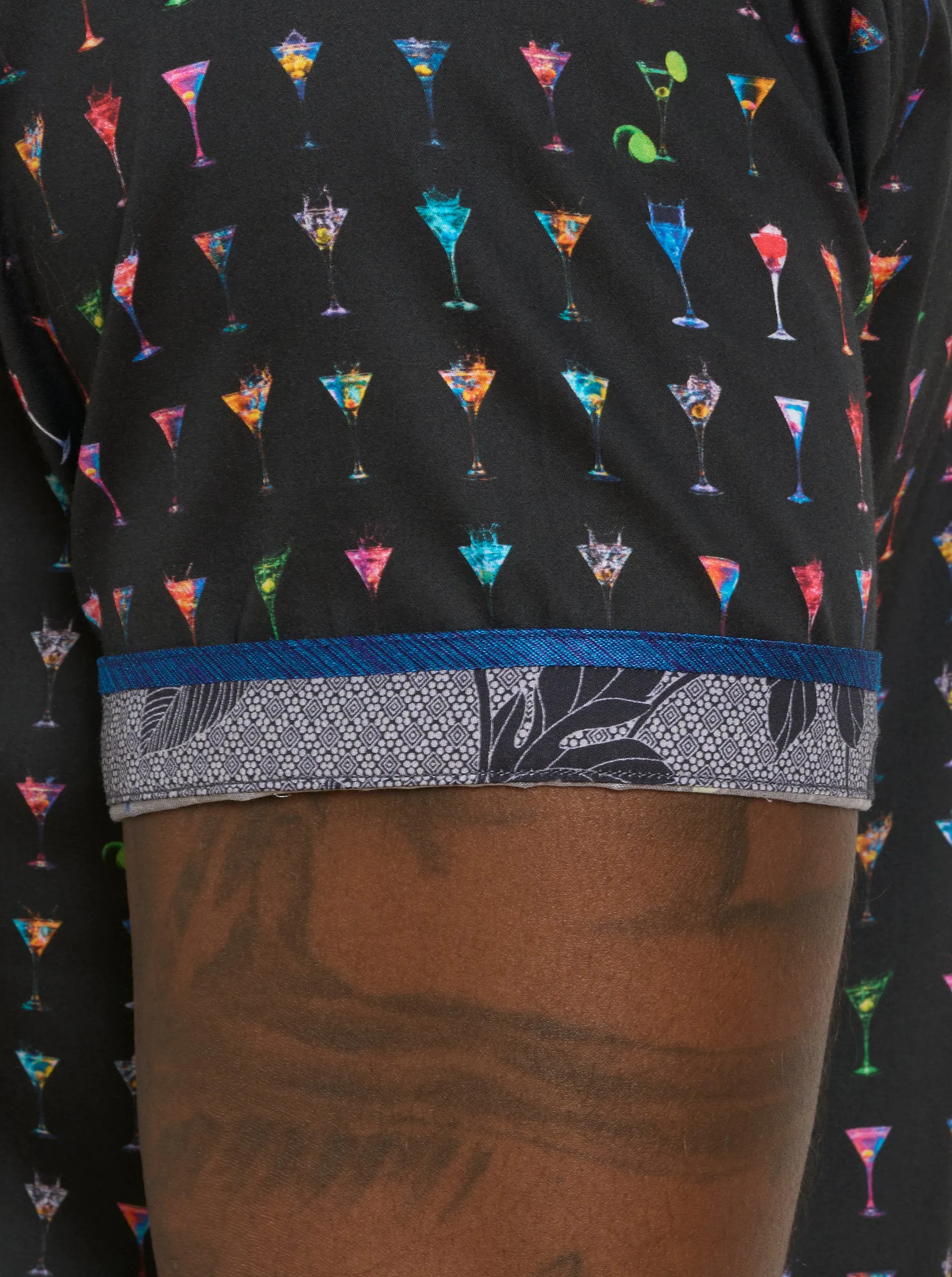 THE MARTINI SHORT SLEEVE BUTTON DOWN SHIRT sold by Robert Graham product image thumbnail 3
