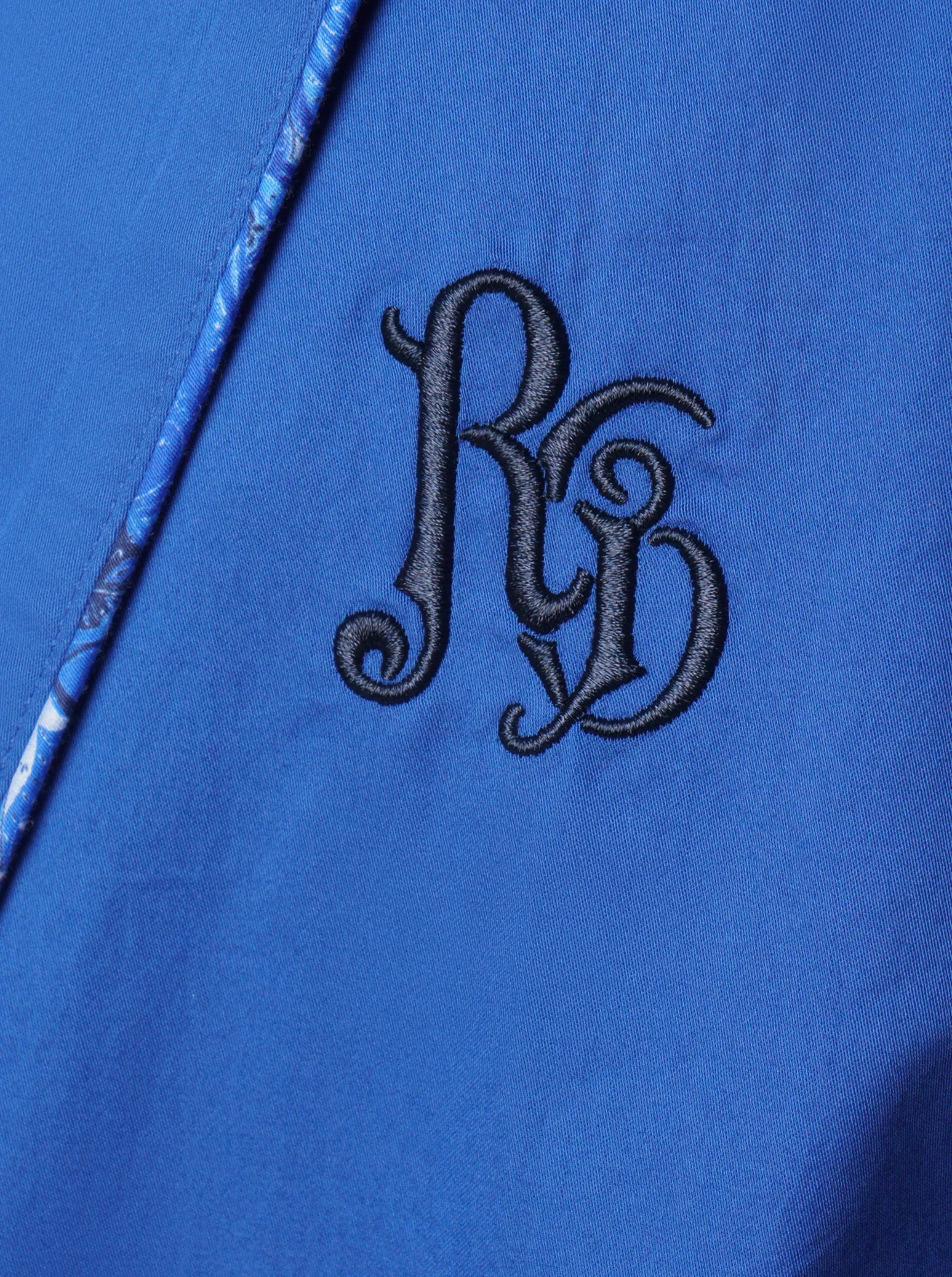 PRINTED DRINK ROBE sold by Robert Graham product image thumbnail 3