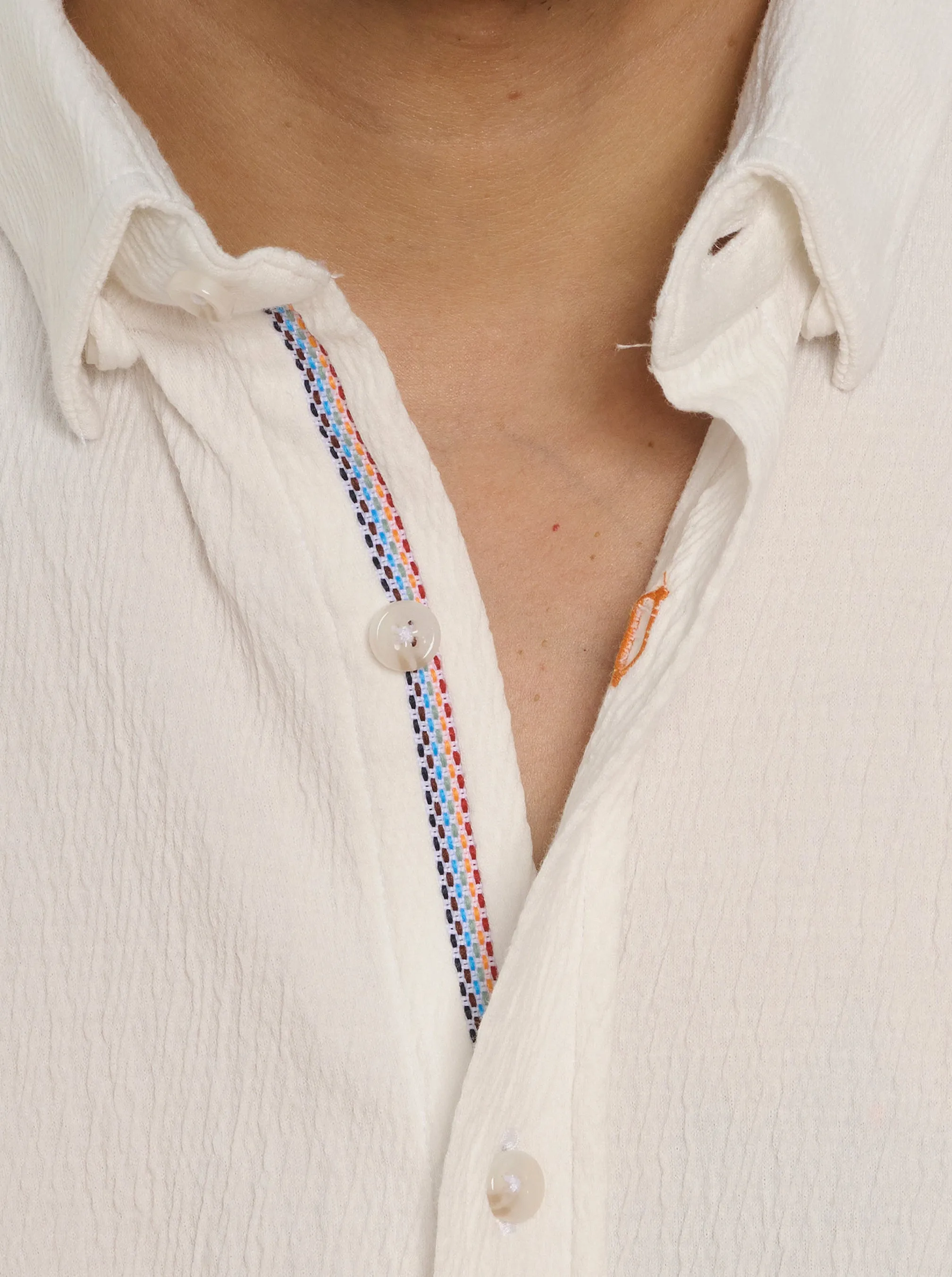 HAMMOND LONG SLEEVE BUTTON DOWN SHIRT sold by Robert Graham product image thumbnail 4