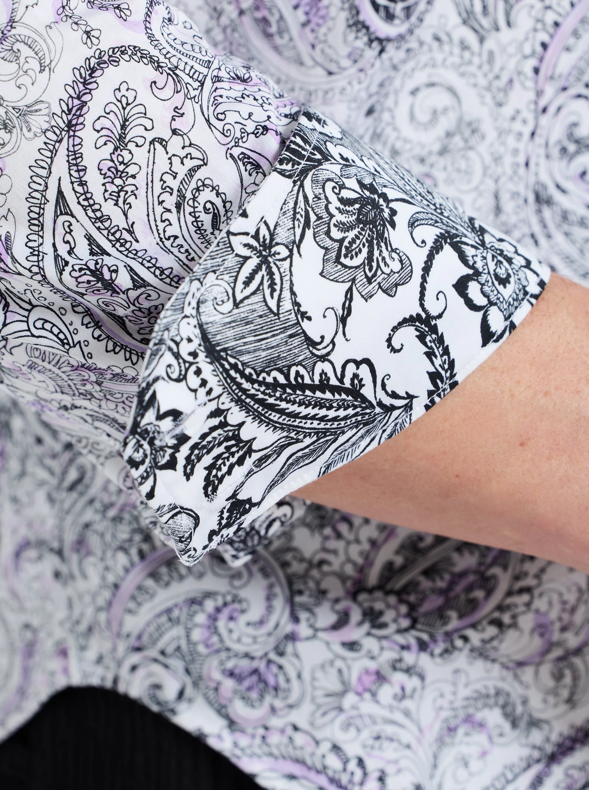 IBIZA LONG SLEEVE BUTTON DOWN SHIRT sold by Robert Graham product image thumbnail 5