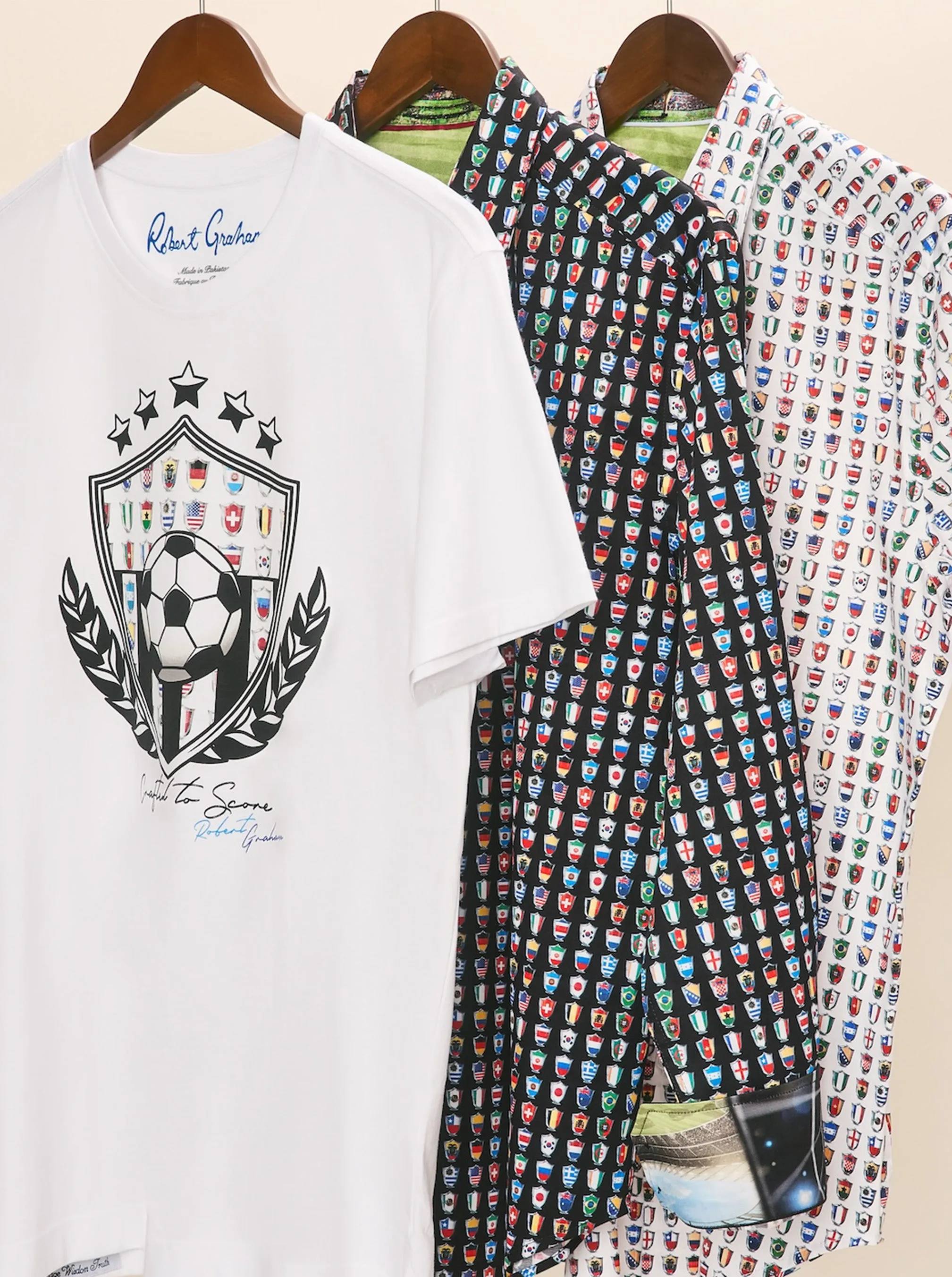 SCORE SEASON SHORT SLEEVE T-SHIRT sold by Robert Graham product image thumbnail 3