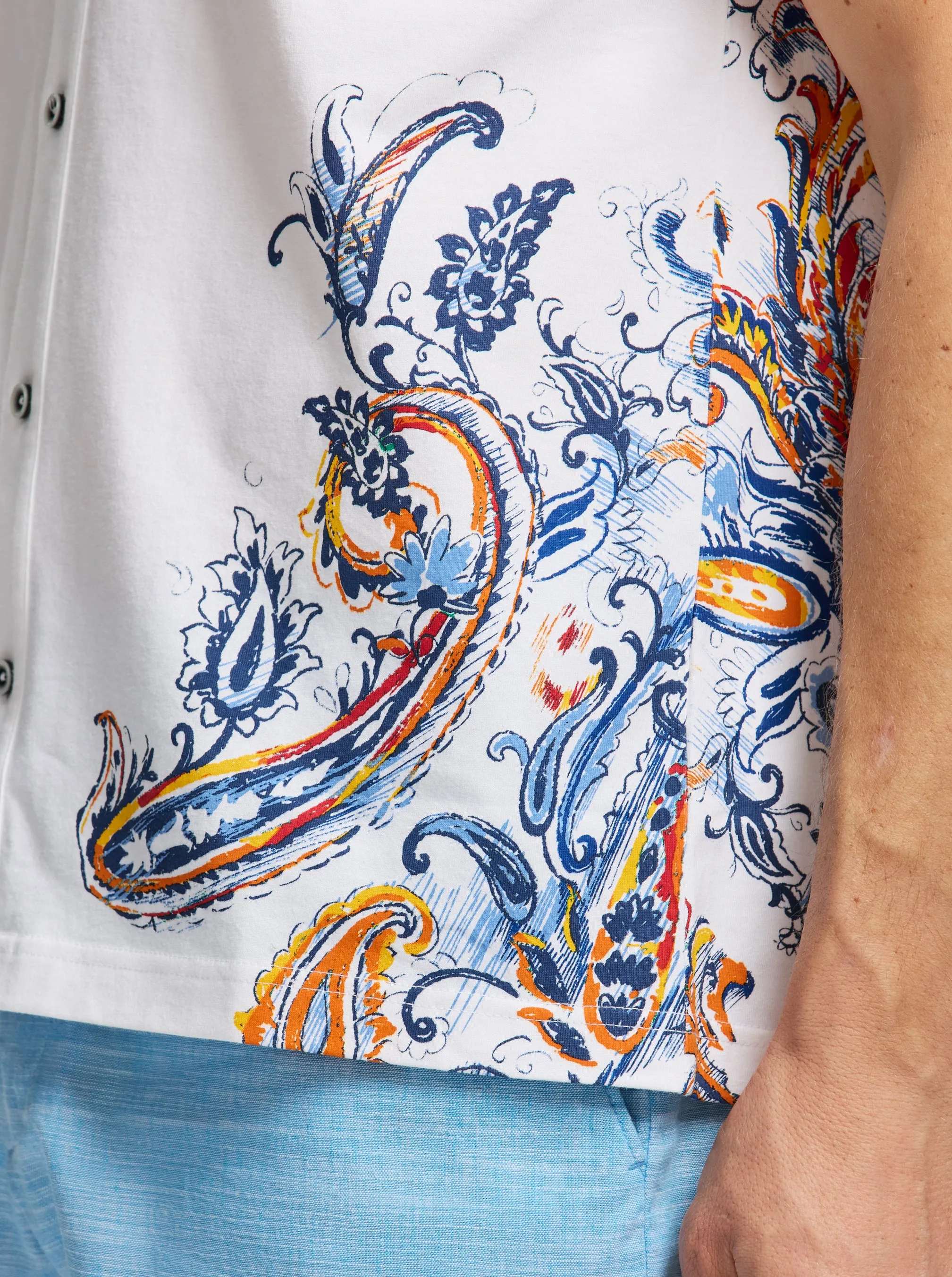 ORANGE PAISLEY SHORT SLEEVE BUTTON DOWN SHIRT sold by Robert Graham product image thumbnail 2