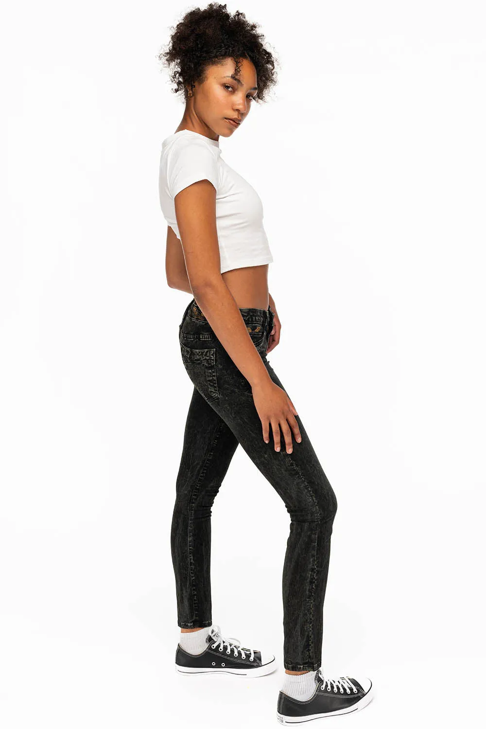 JANE MID RISE WOMENS SKINNY JEANS IN GREEN THUNDER WITH GOLD WINGS sold by Robin's Jean product image thumbnail 4