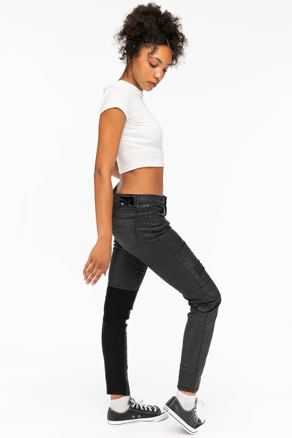 ROBIN'S WOMENS SKINNY MOTO DY FABRIC JEANS IN BLACK sold by Robin's Jean product image thumbnail 4