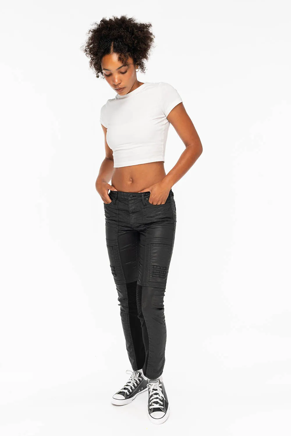 ROBIN'S WOMENS SKINNY MOTO DY FABRIC JEANS IN BLACK sold by Robin's Jean product image thumbnail 5