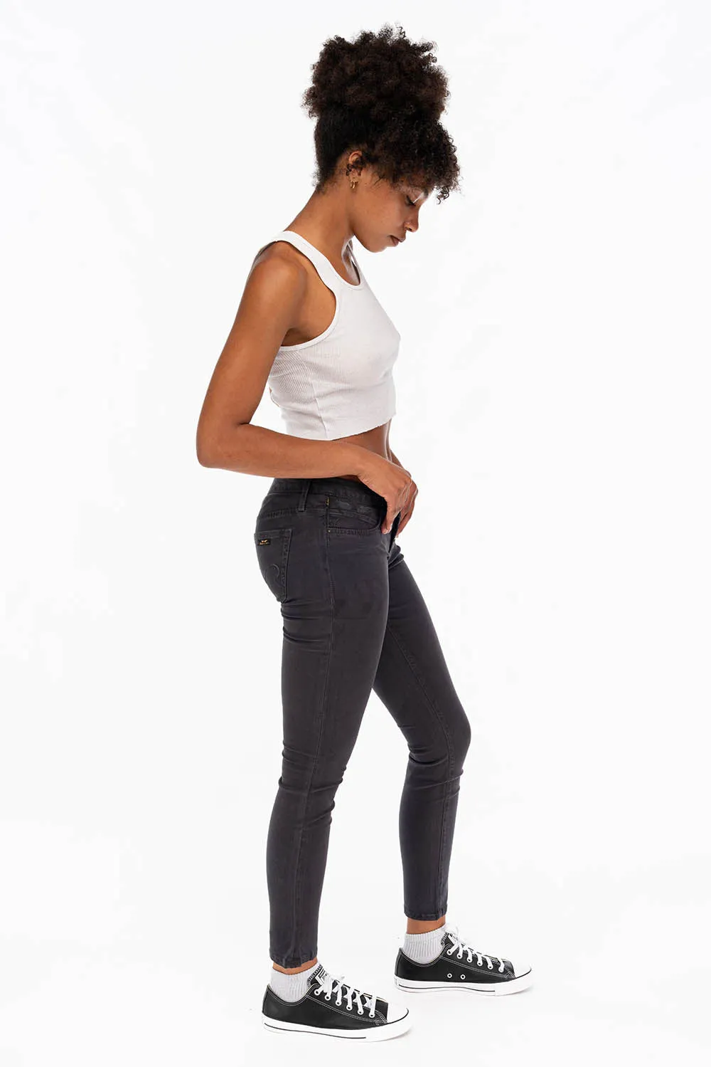ROBIN'S NAT SKINNY LOW RISE WOMENS SKINNY JEANS IN CHARCOAL WITH TONAL EMBROIDERY AND LOGO sold by Robin's Jean product image thumbnail 5