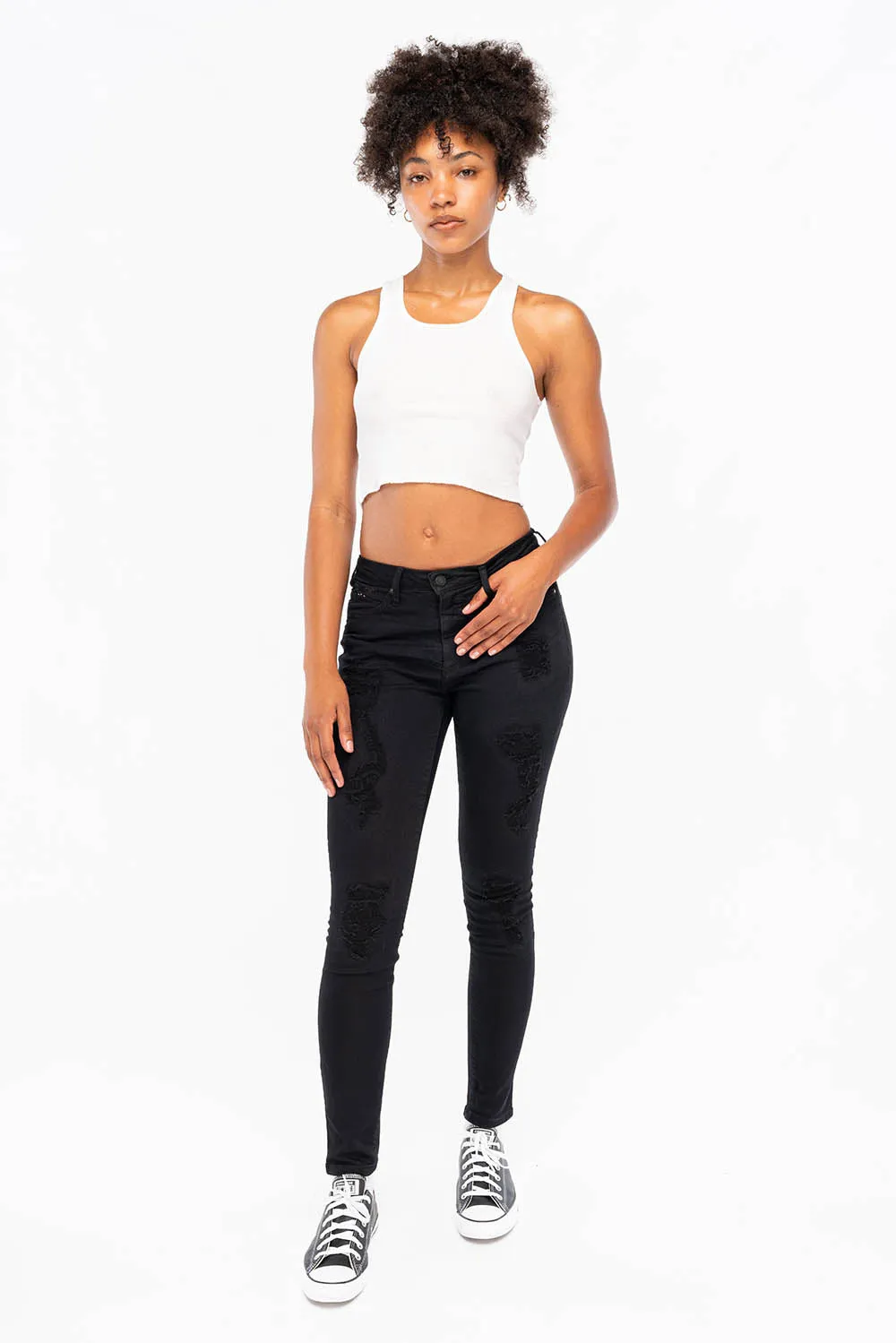 MIDRISE WOMENS SKINNY JEANS IN OVERDYE BLACK sold by Robin's Jean product image thumbnail 4