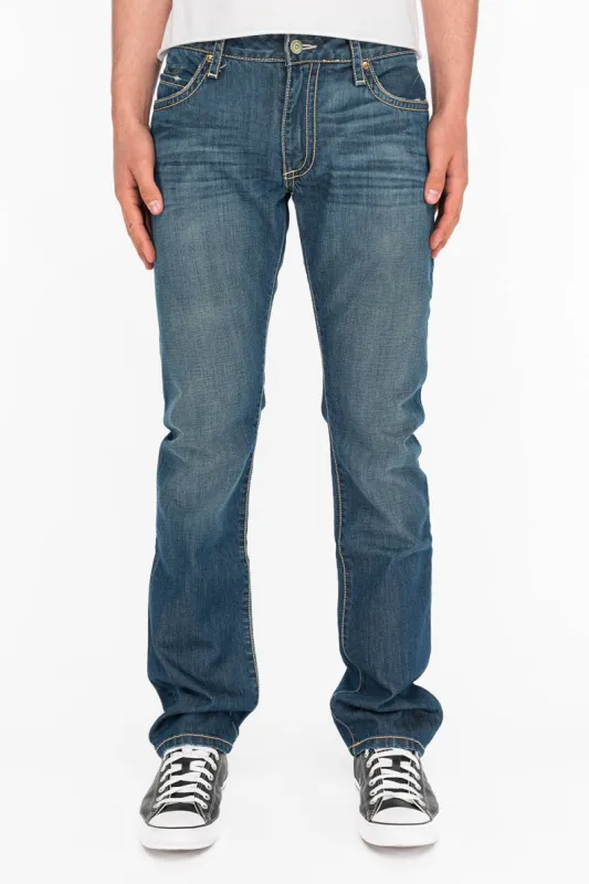 CLASSIC 5 POCKET STRAIGHT LEG IN 3D MEDIUM WASH sold by Robin's Jean