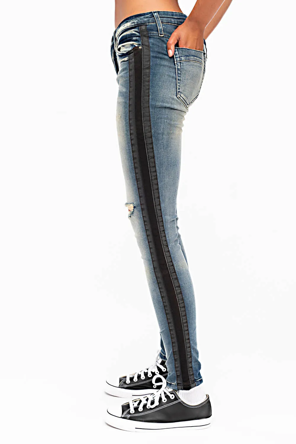 MID RISE WOMENS SKINNY BLUE JEANS WITH BLACK STRIPES sold by Robin's Jean product image thumbnail 2