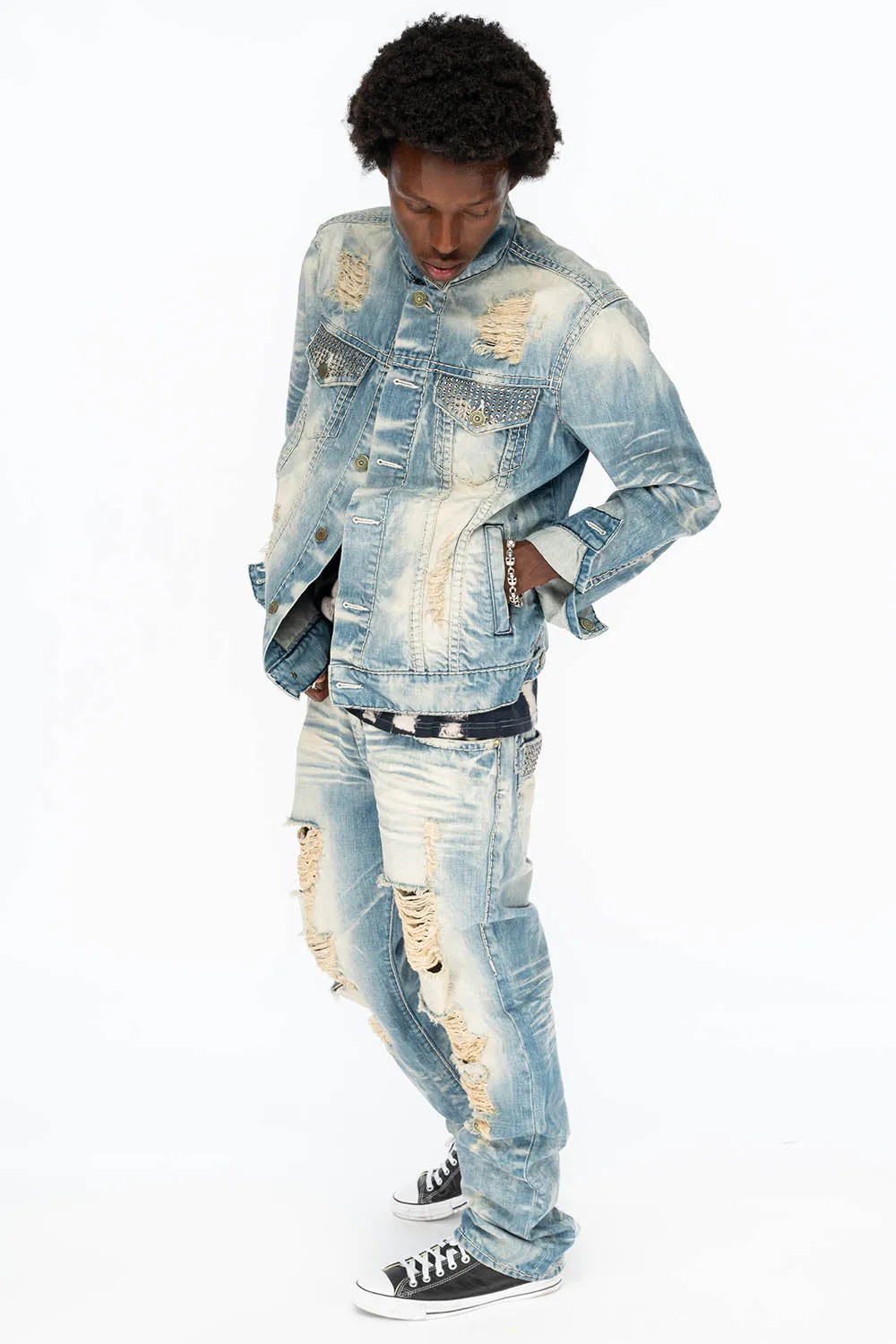 VINTAGE INDIGO DISTRESSED ,RIPPED JEAN WITH WHITE CONTRAST STICH IN OMAHA BROKEN WASH WITH CRYSTALS sold by Robin's Jean product image thumbnail 5