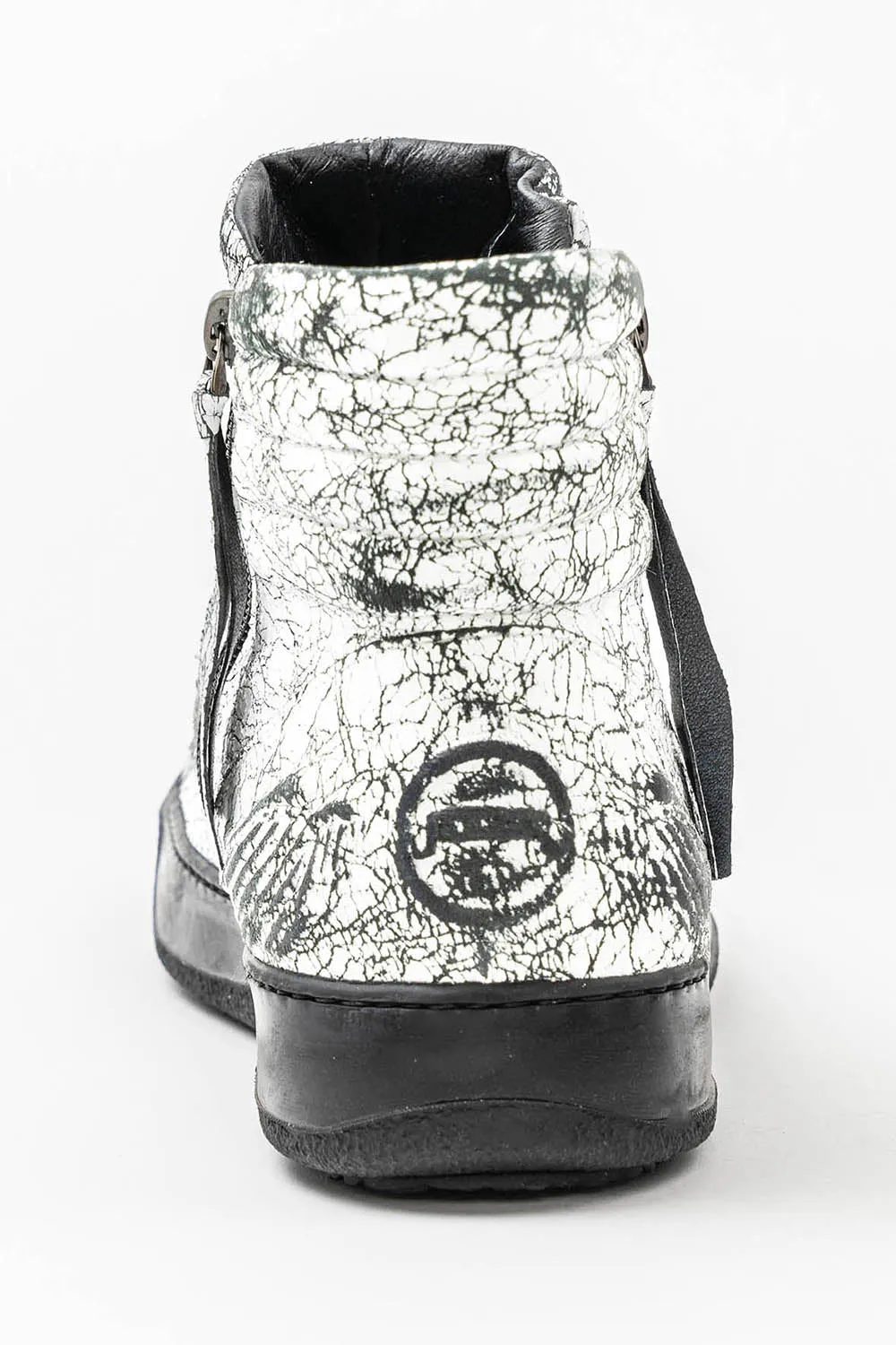 MENS MID TOP BIKER SHOES IN CRACKLED WHITE sold by Robin's Jean product image thumbnail 5