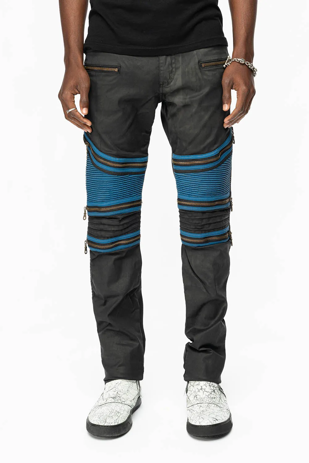MENS THE SHOW BIKER JEANS IN BLACK DY FABRIC WITH BLUE INSERTS sold by Robin's Jean product image thumbnail 5
