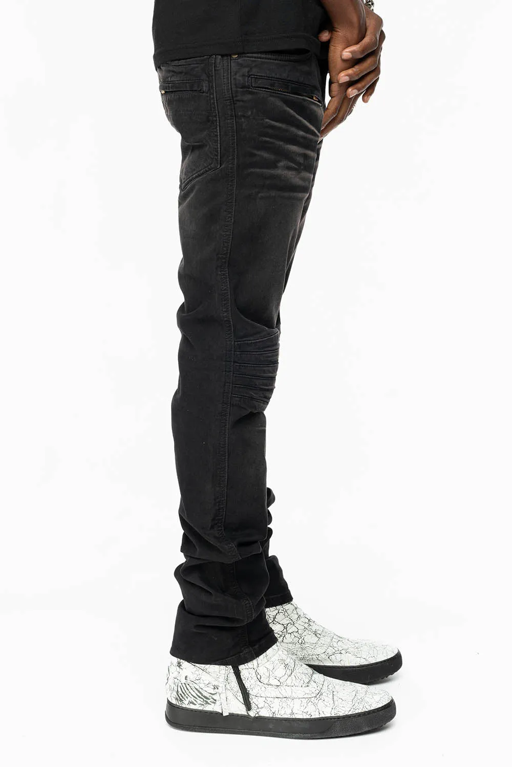 MENS MOTO BIKER JEANS IN BLACK PIGMENT SPRAY WASH sold by Robin's Jean product image thumbnail 3