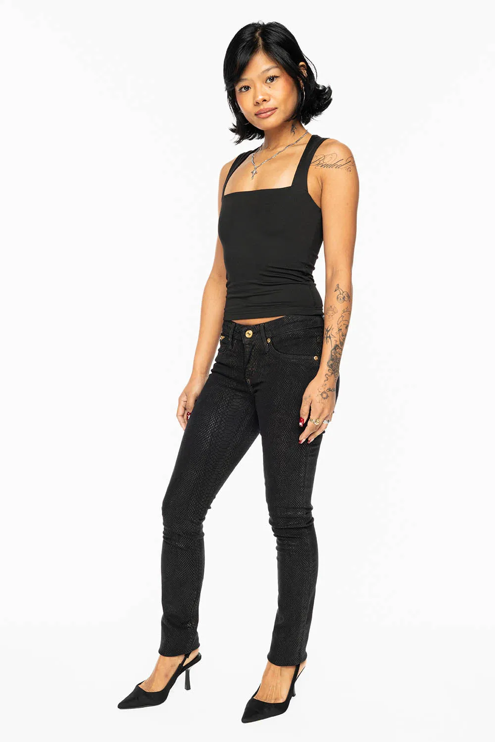 JANE MID RISE WOMENS SKINNY JEANS IN LIZARD BLACK sold by Robin's Jean product image thumbnail 4