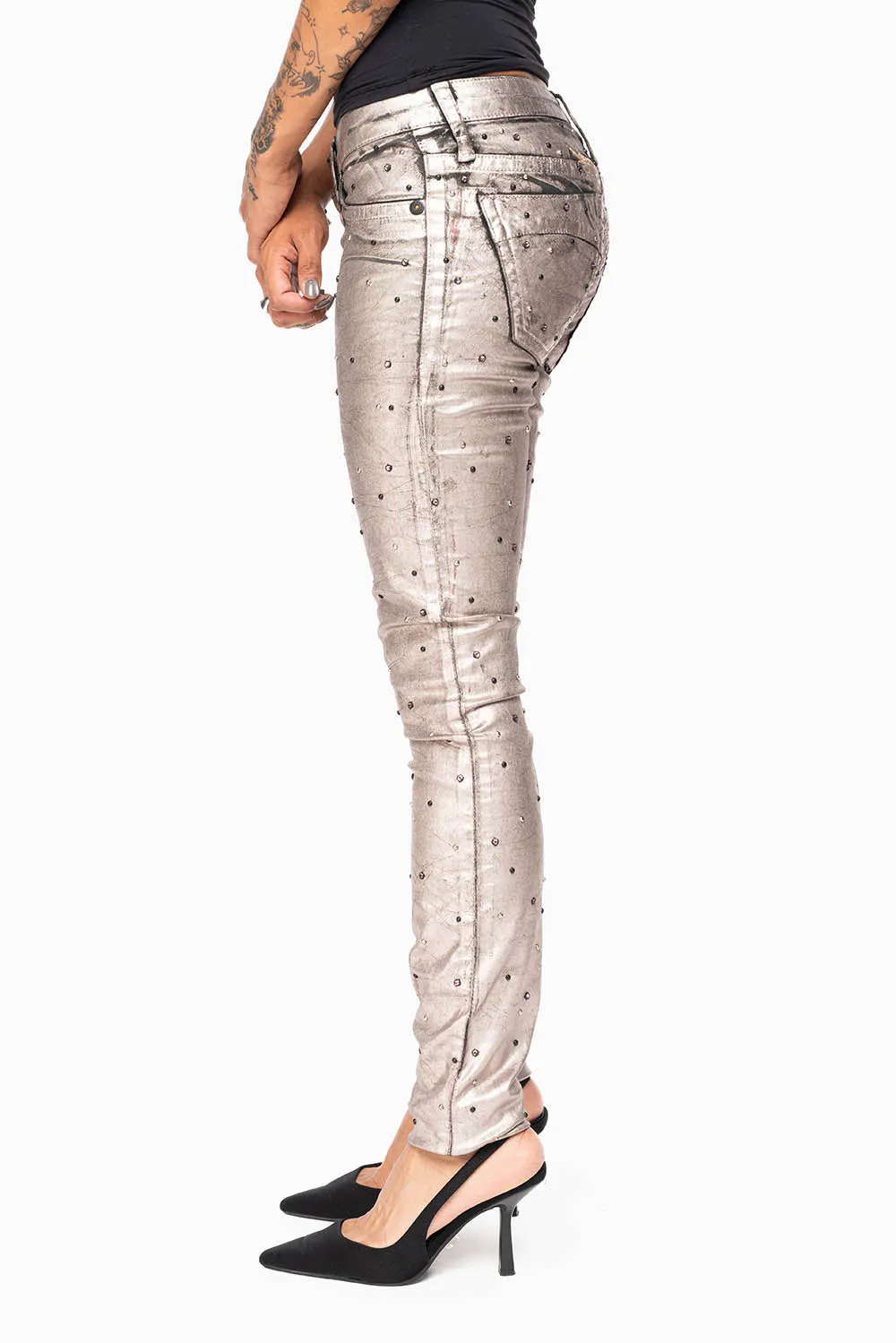 MARILYN WOMENS SKINNY JEANS IN SUN RISE GOLD COATING WITH TONAL WINGS EMBELLISHED WITH CRYSTALS & STUDS sold by Robin's Jean product image thumbnail 4