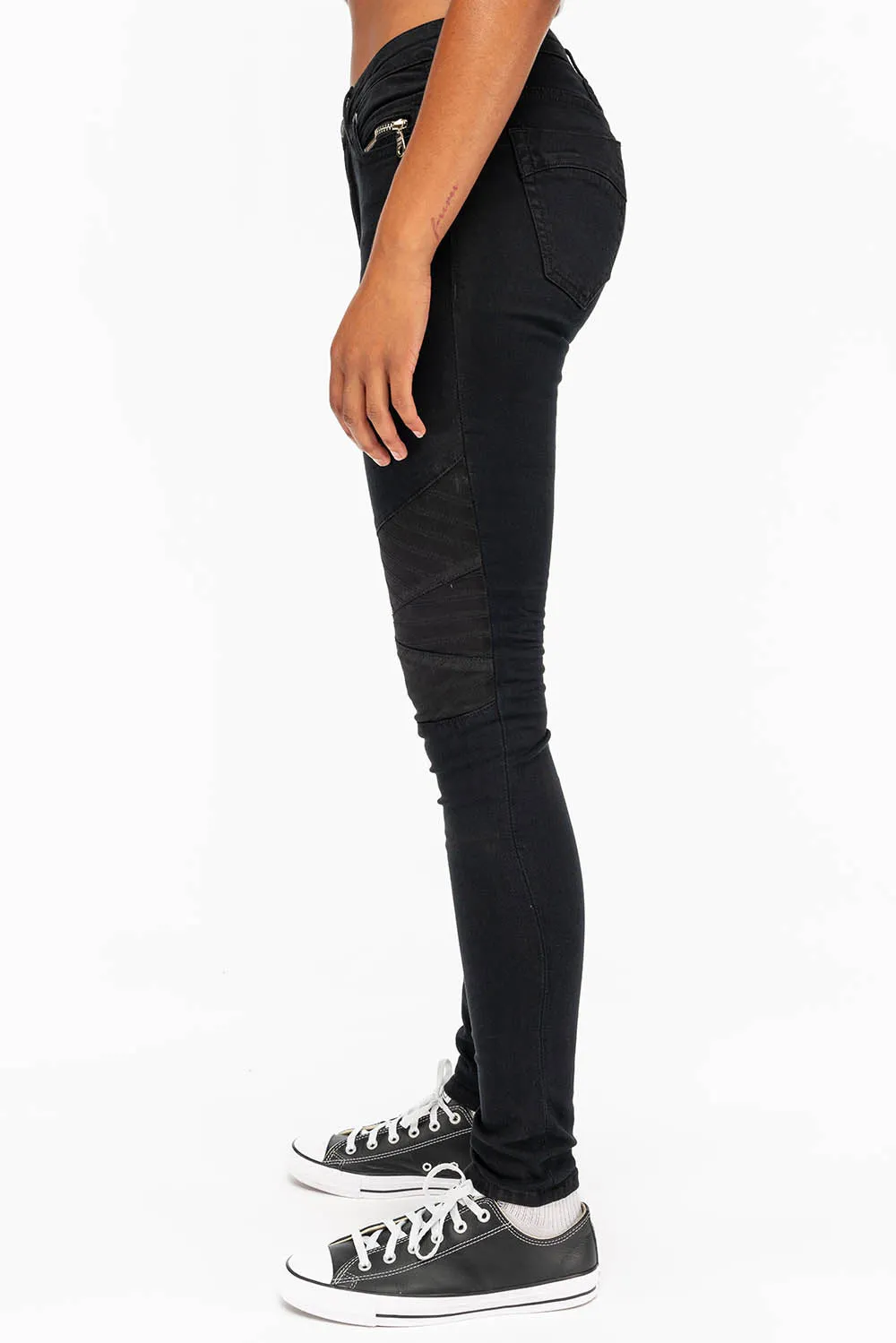 ROBIN'S WOMENS SKINNY MOTO JEANS IN PURE BLACK sold by Robin's Jean product image thumbnail 2