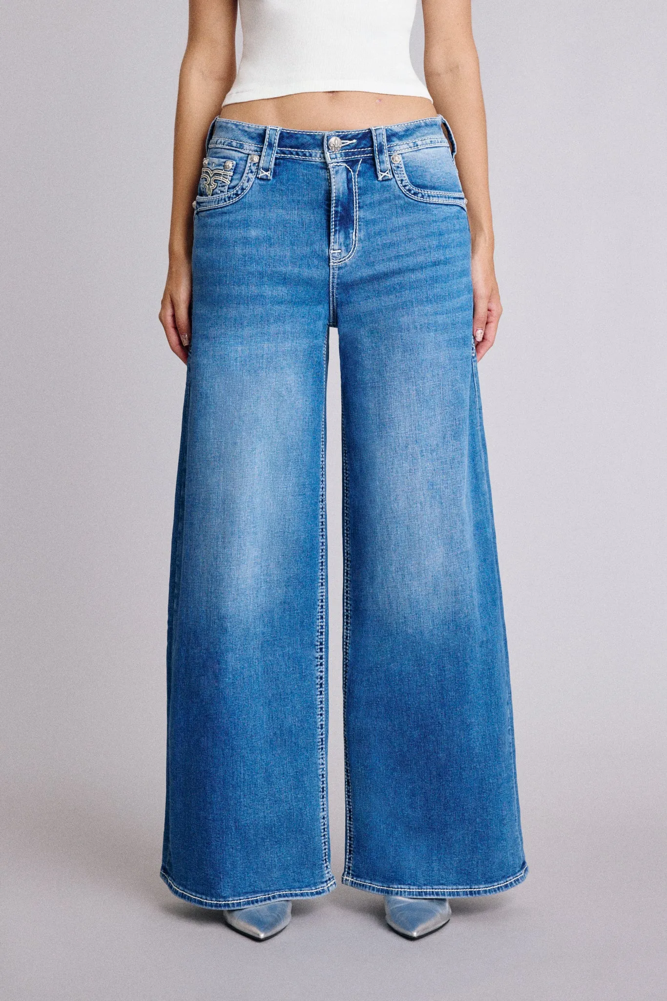 Alivia Oversized Wide-Leg Jeans sold by Rock Revival product image thumbnail 3