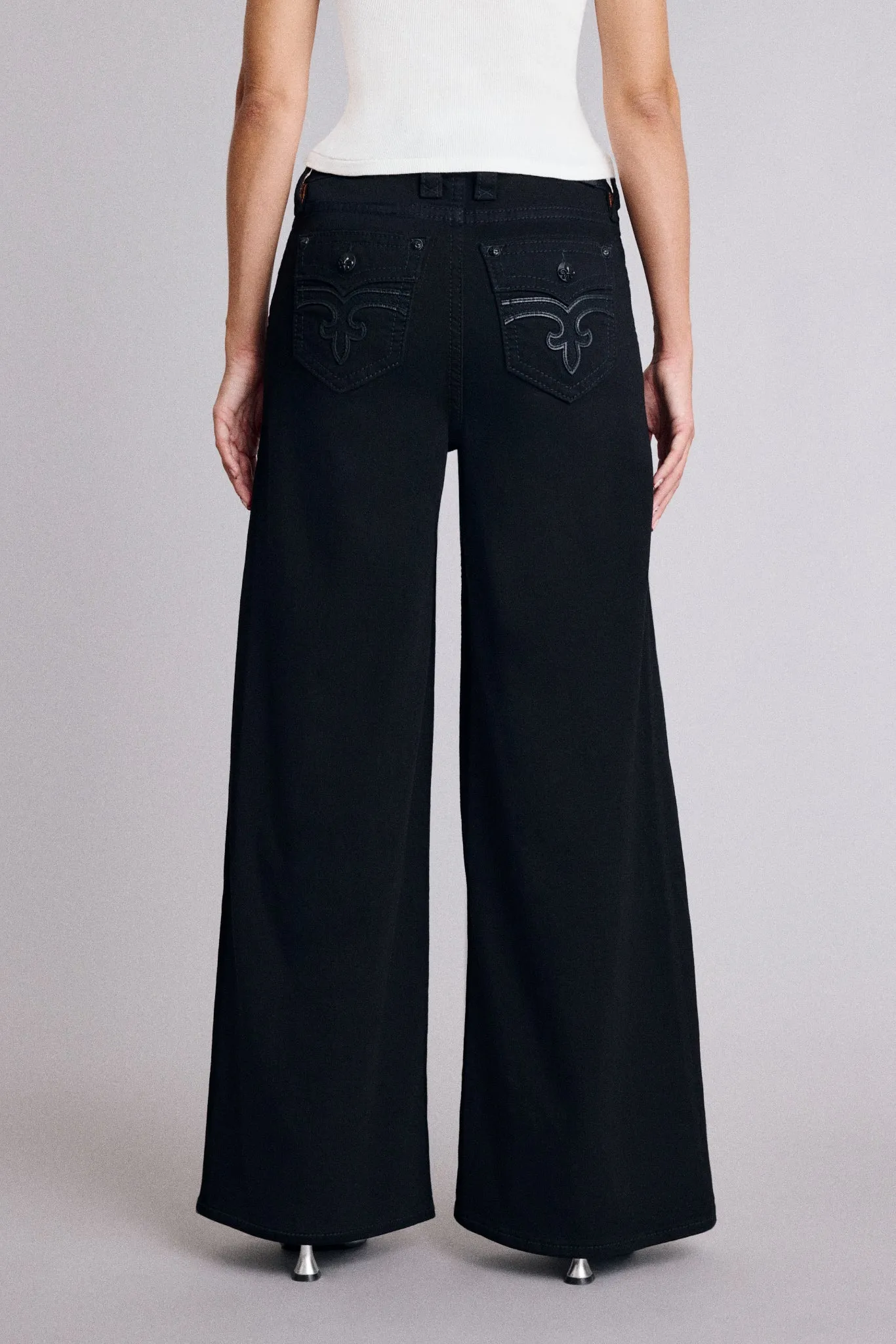 Alivia Oversized Wide-Leg Jeans sold by Rock Revival