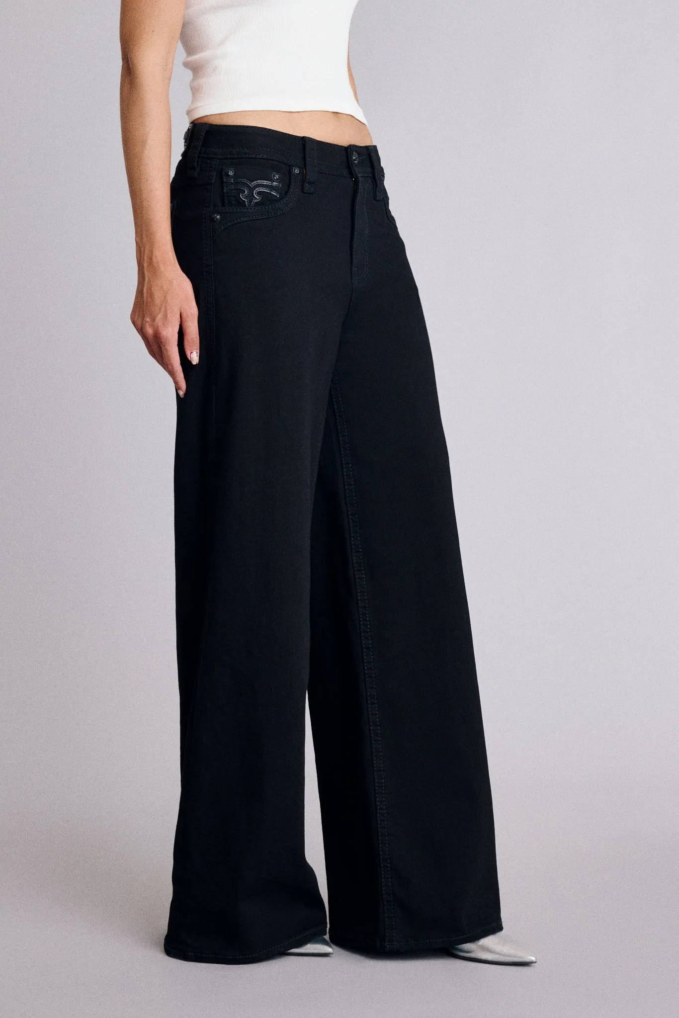 Alivia Oversized Wide-Leg Jeans sold by Rock Revival product image thumbnail 2