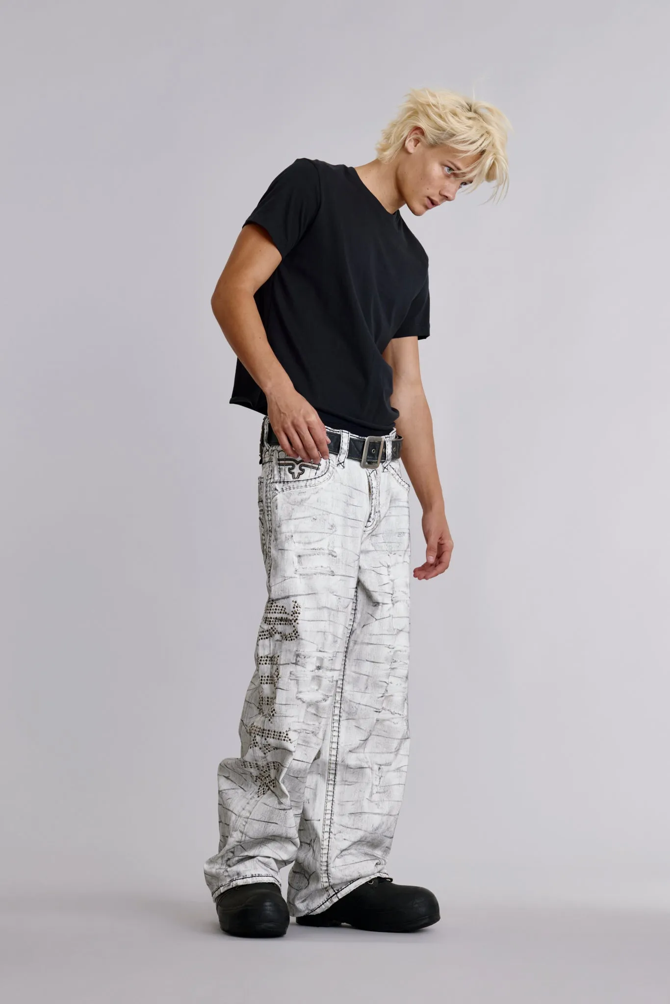 Arther Baggy 3 Jeans in Fracture White sold by Rock Revival
