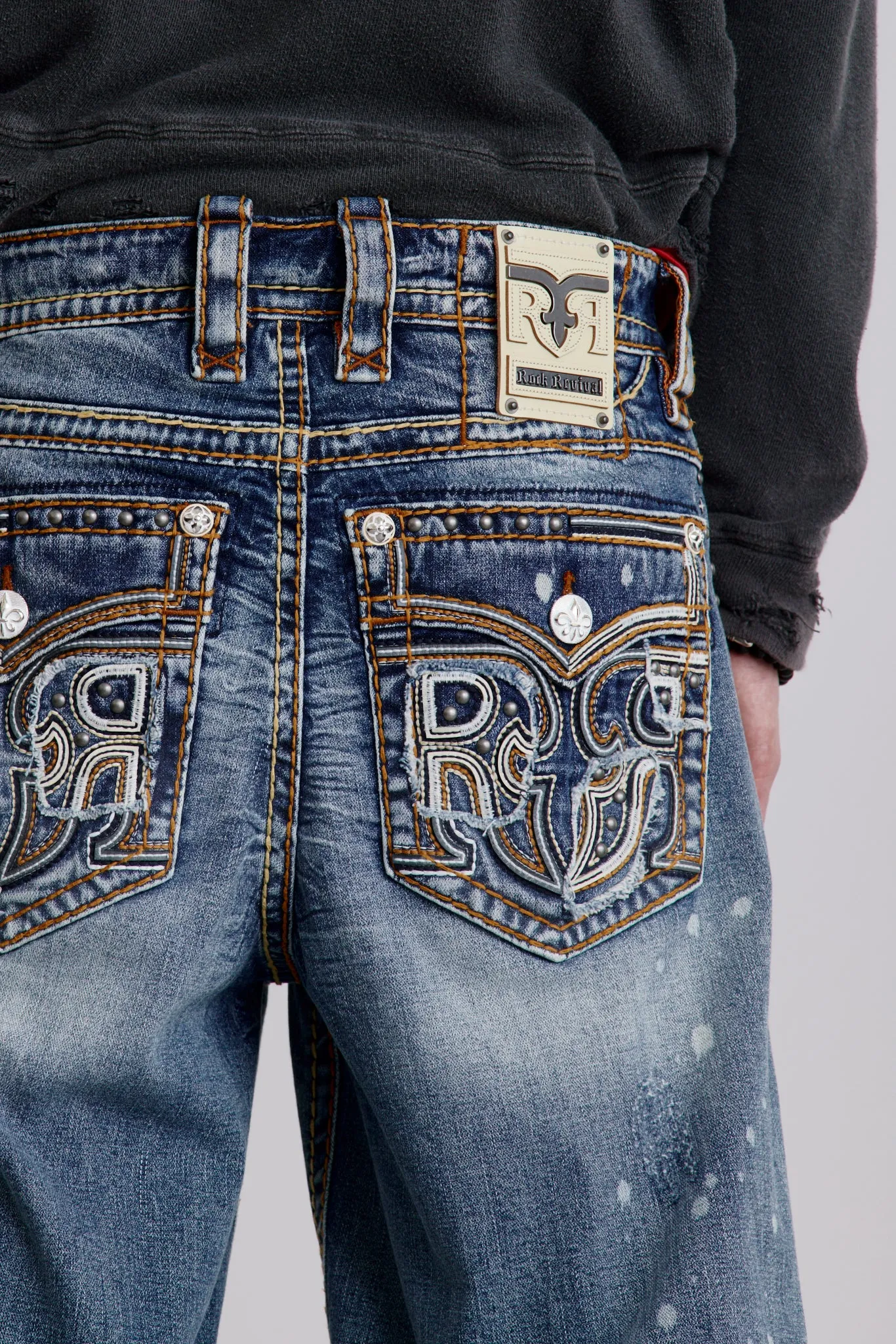 Adan Baggy 3 Jeans in Medium Wash sold by Rock Revival product image thumbnail 2
