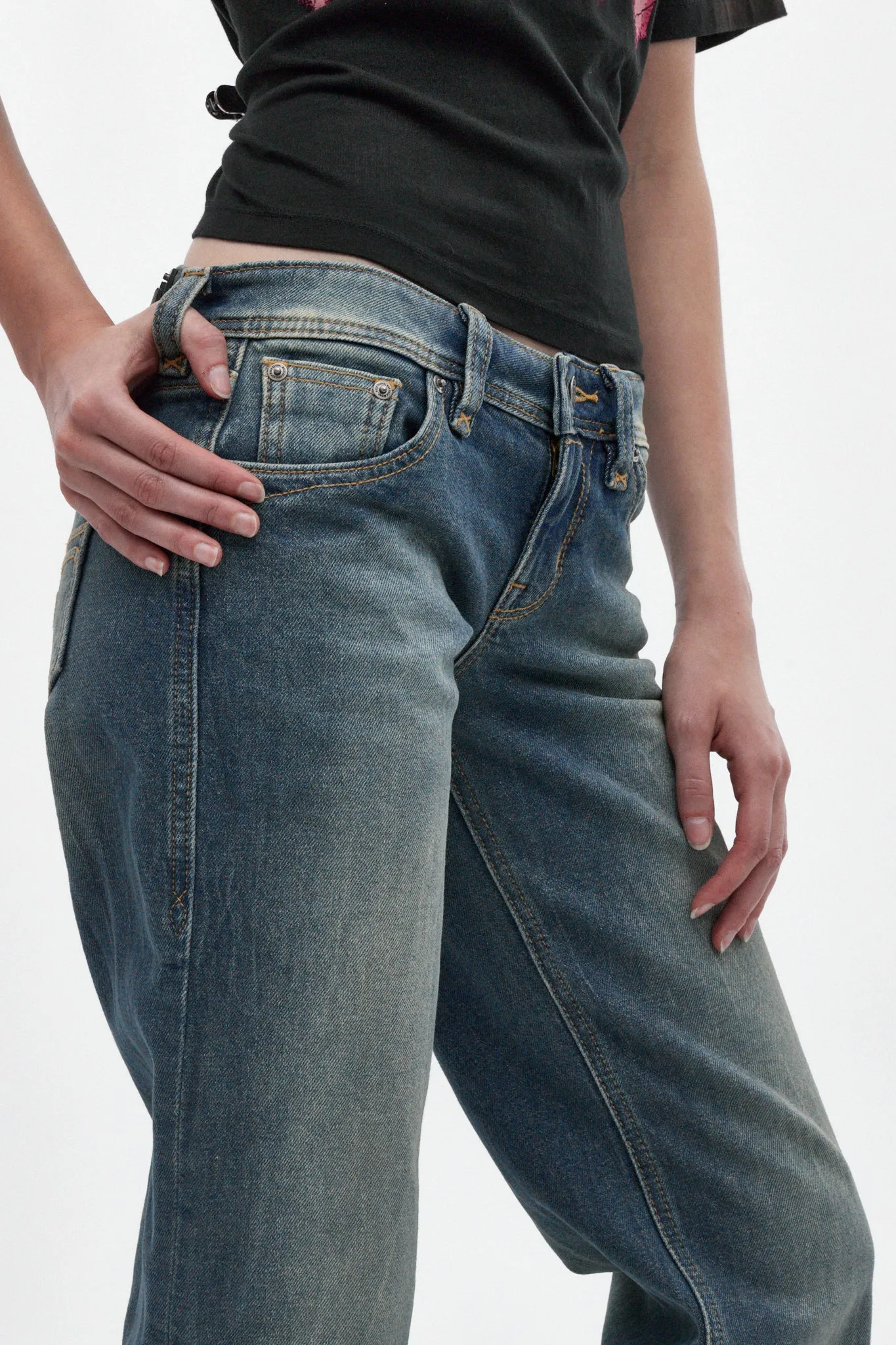Isa Low-Rise Relaxed Straight Jeans in Vintage Blue sold by Rock Revival product image thumbnail 2