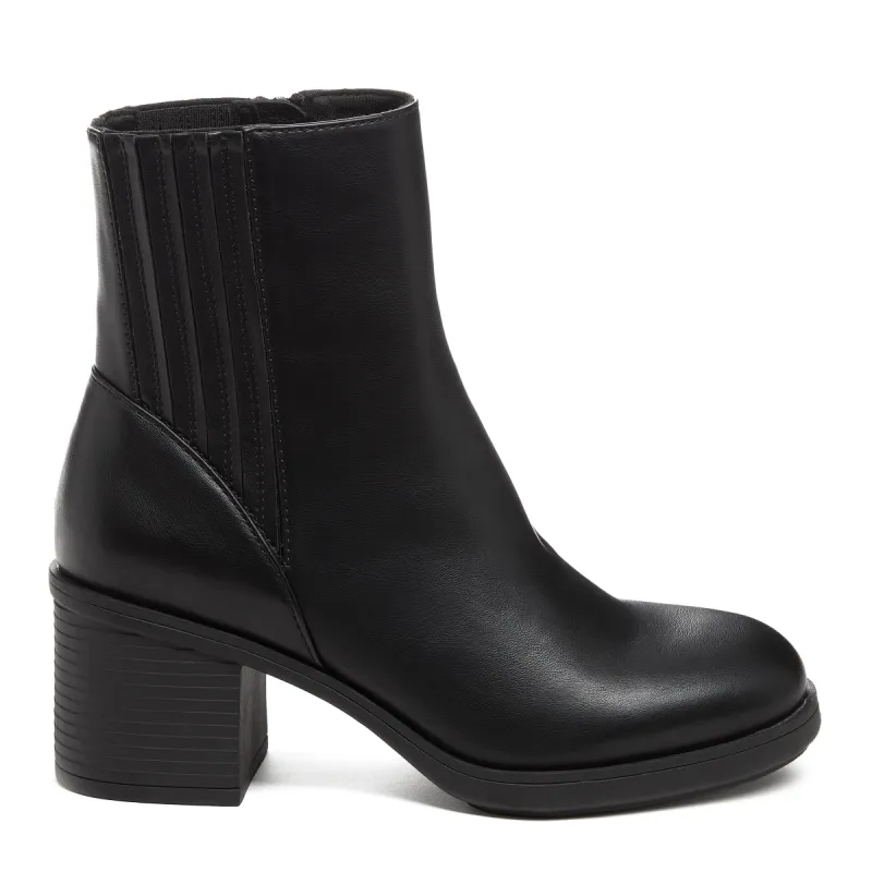 Sonora Black Platform Chelsea Boot made by Rocket Dog
