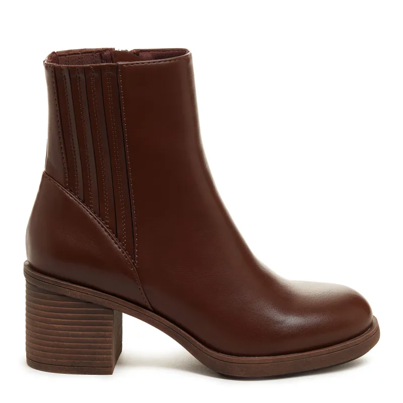 Sonora Brown Platform Chelsea Boot made by Rocket Dog