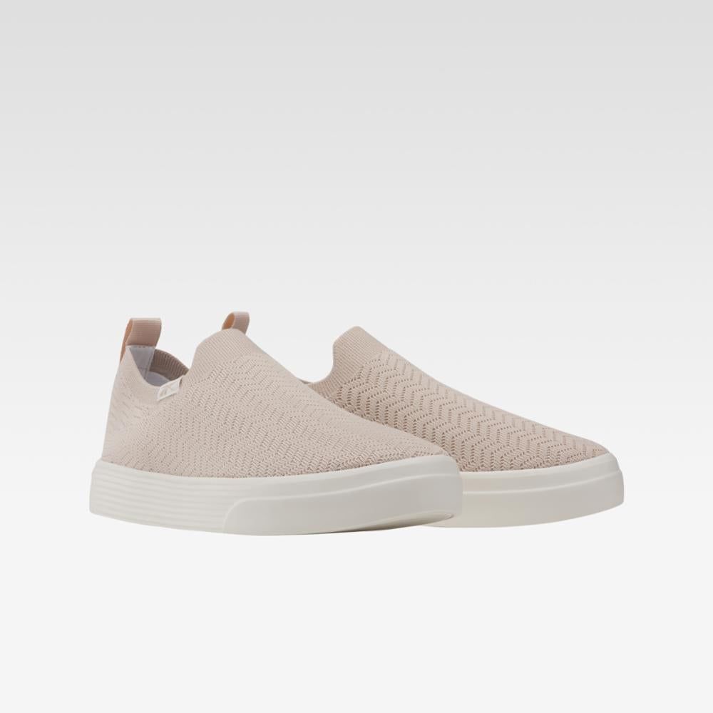 Reebok Footwear Women 100075131 PINSTU/PINSTU/CHALK sold by Rockport product image thumbnail 2