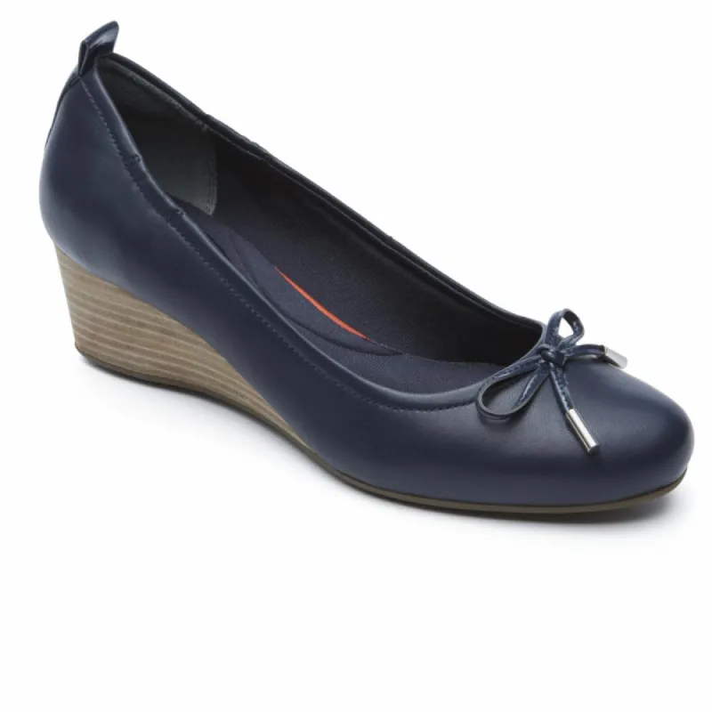 Rockport Women TOTAL MOTION 45MW TIED PUMP D OCEAN/NAPPA sold by Rockport