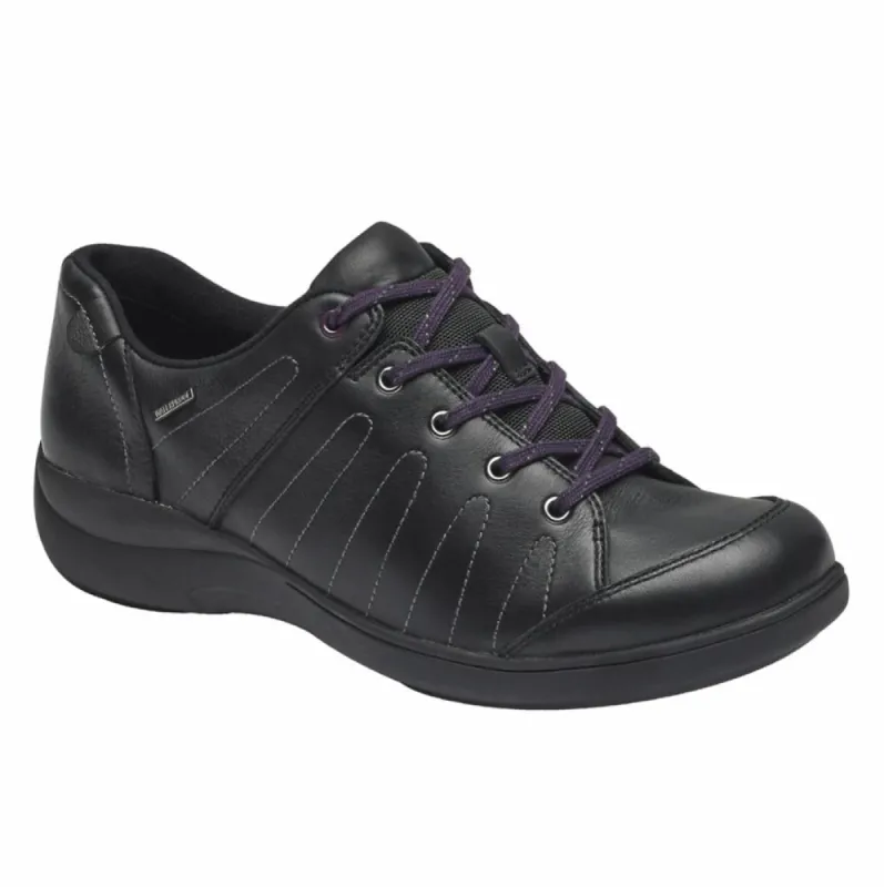 Aravon REV STRIDARC WATERPROOF SAVOR BLACK/LEATHER sold by Rockport