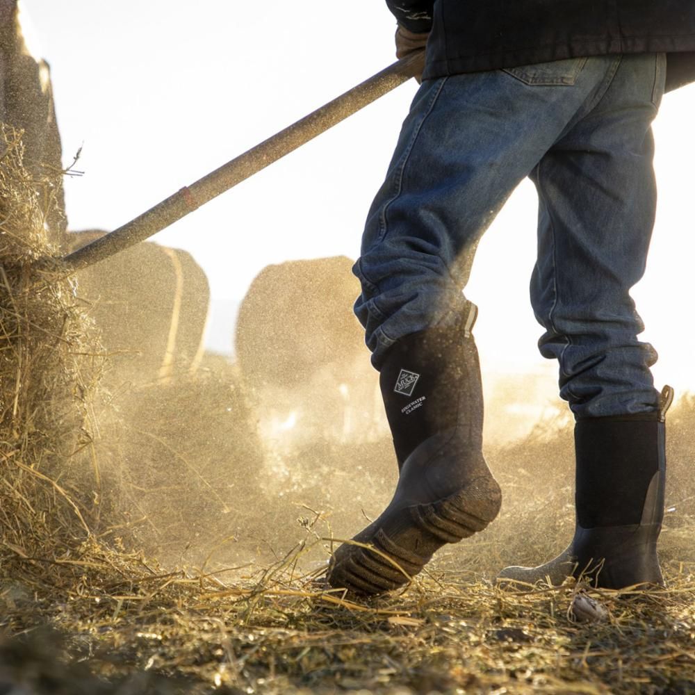 Muck Footwear Men EDGEWATER CLASSIC MID BLACK sold by Rockport product image thumbnail 2