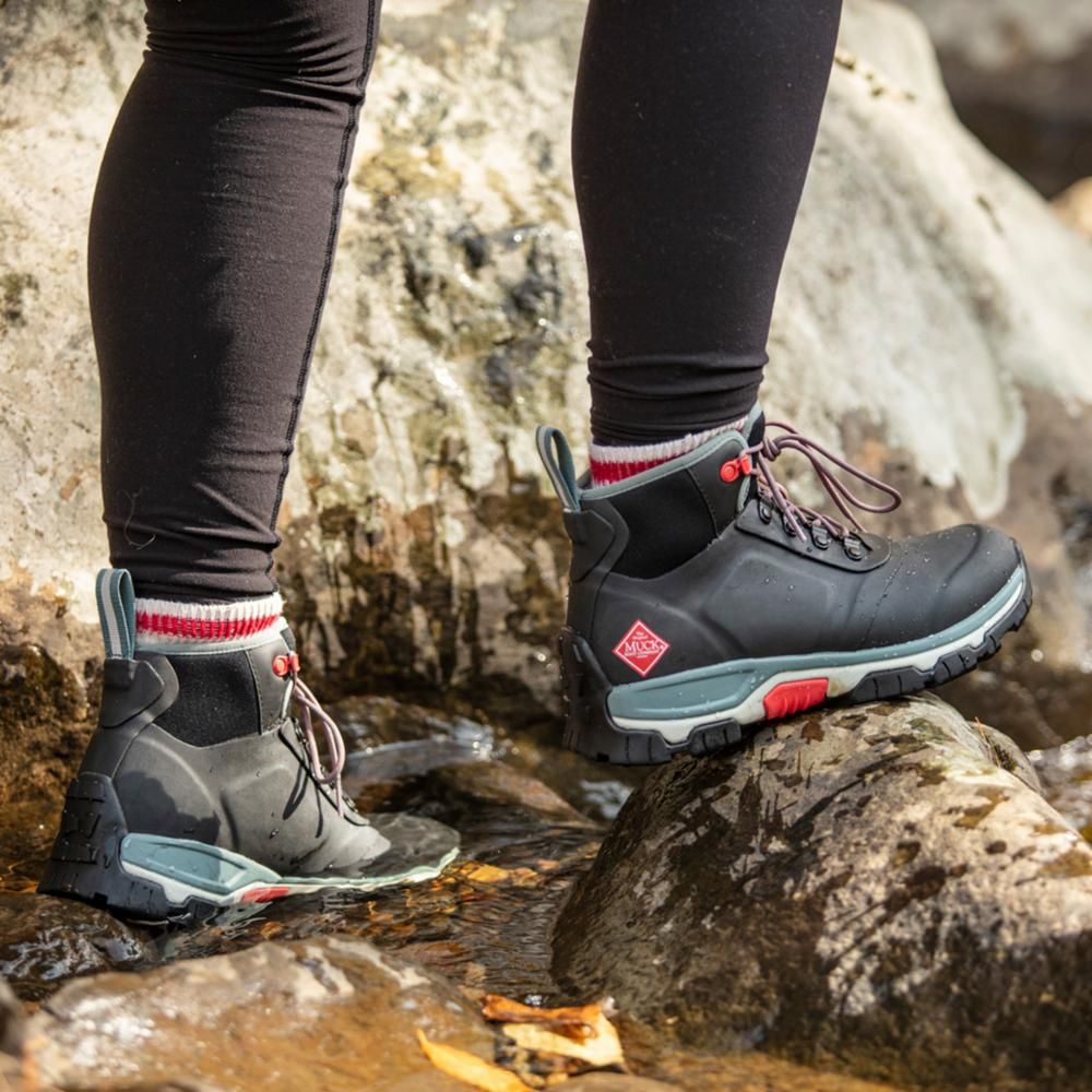 Muck Footwear Women APEX LACE UP BLACK sold by Rockport product image thumbnail 2