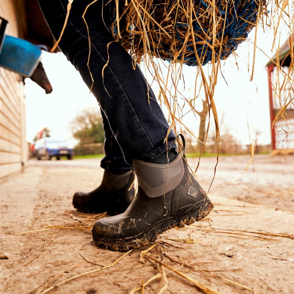 Muck Footwear Women ARCTIC SPORT II ANKLE BLACK/GREY sold by Rockport product image thumbnail 2