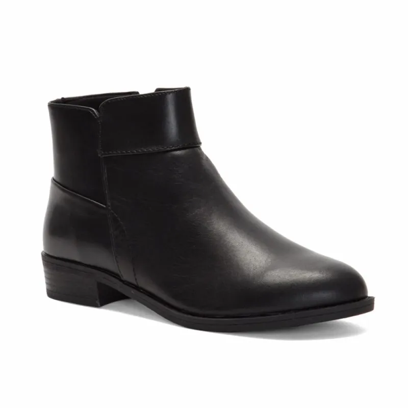 Rockport Women VICKY LAYERED BOOTIE BLACK LTHR sold by Rockport