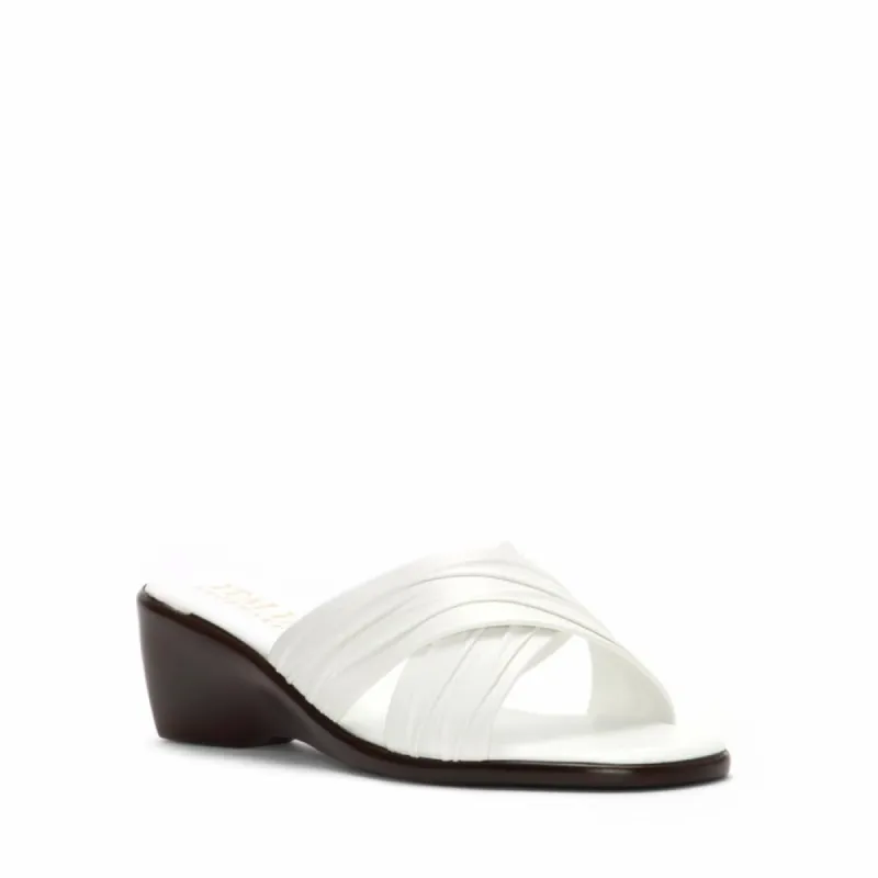 Italian Shoemakers D168 WHITE sold by Rockport